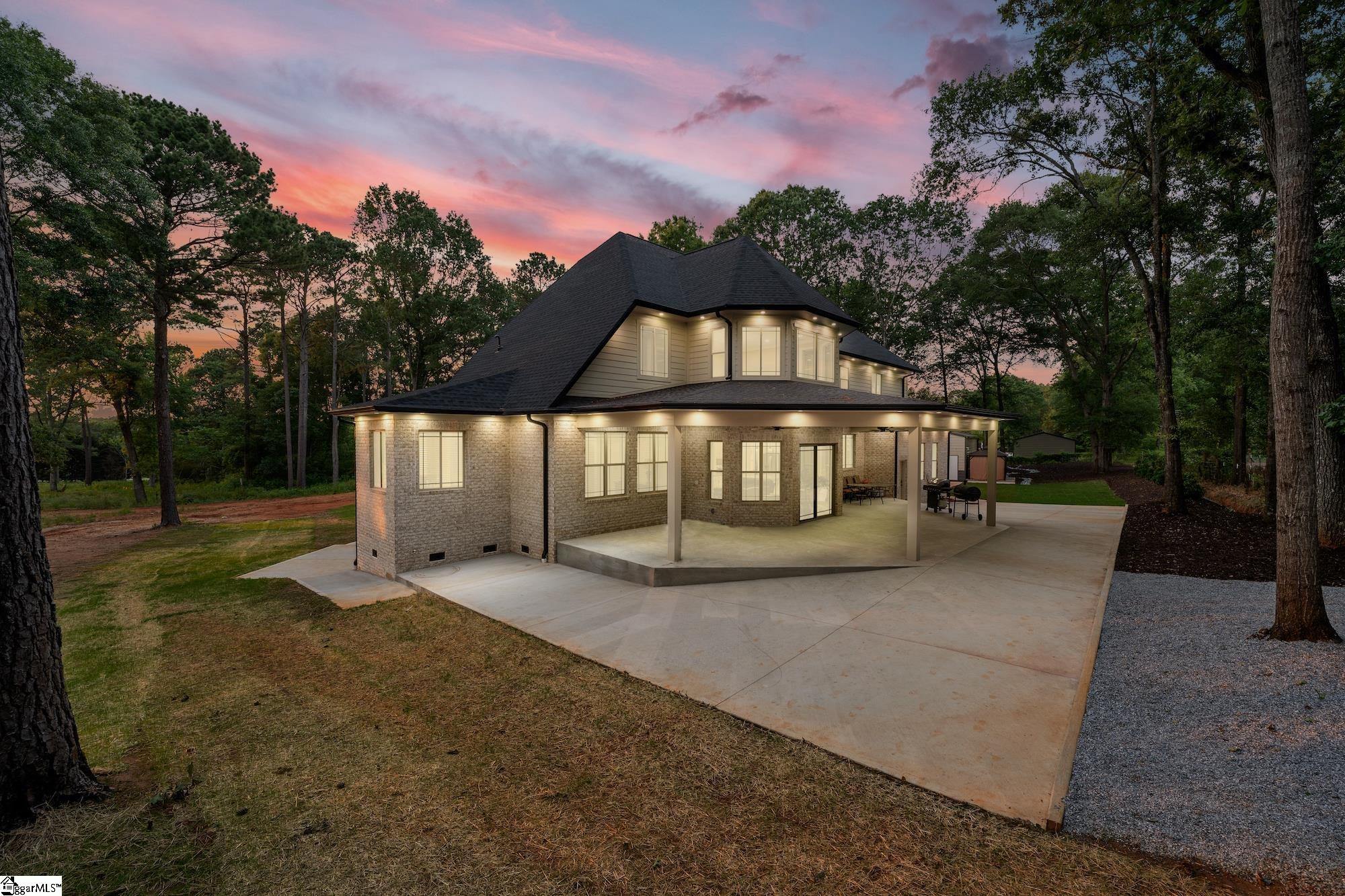 55 Freedom Drive Anderson, SC 29625 - Photo 4 of 36 Gallery Image 4
