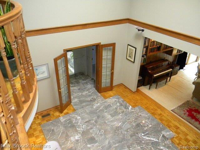 1211 Orchard Ridge Road Bloomfield Hills, MI 48304 - Photo 14 of 24 Dramatic Stairway/Overlook