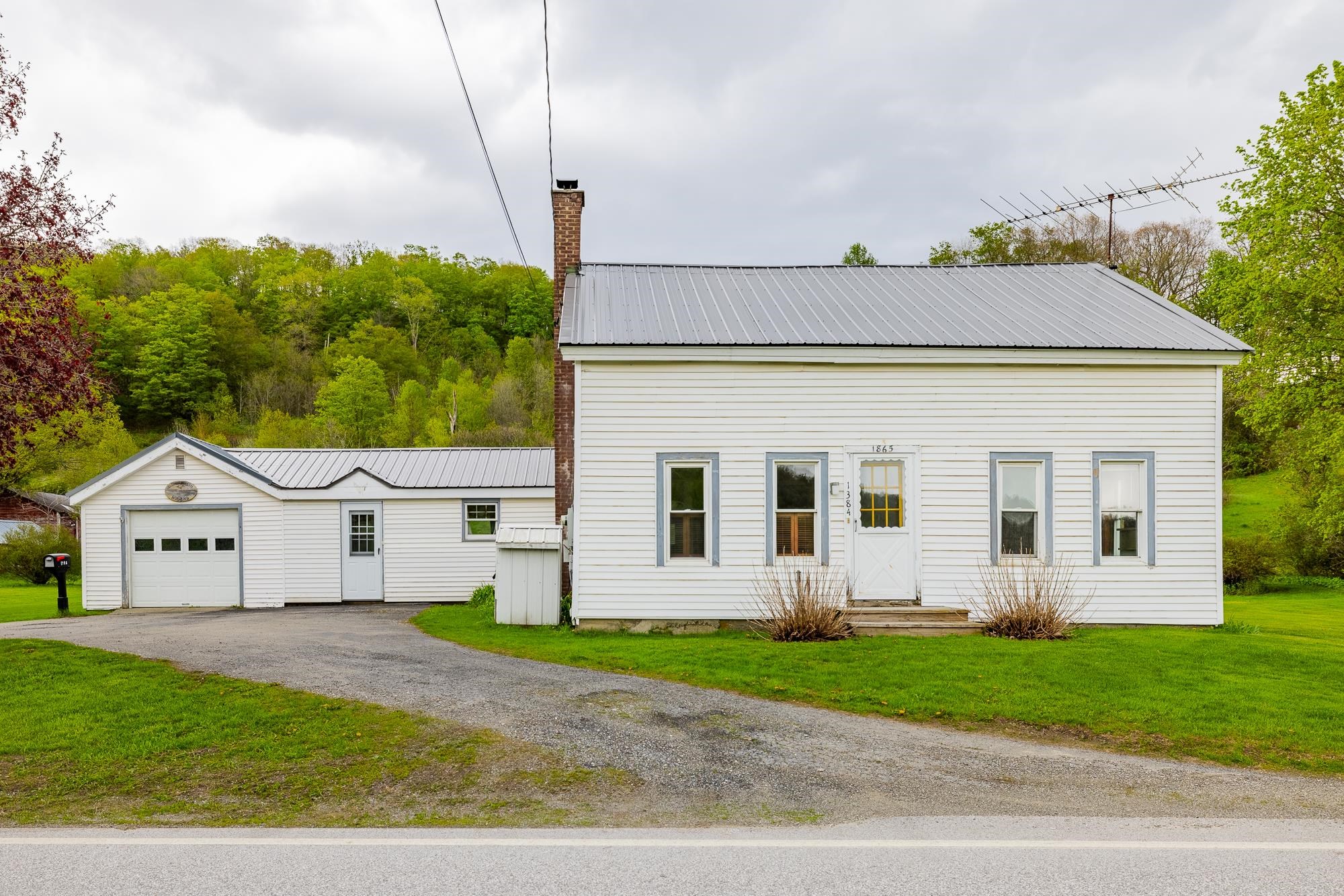 1384 Highway 153 Rupert, VT 05776 - Photo 2 of 32