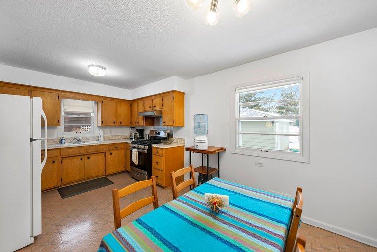 4561 2 1/2 Street Northeast Fridley, MN 55421 - Photo 9 of 42