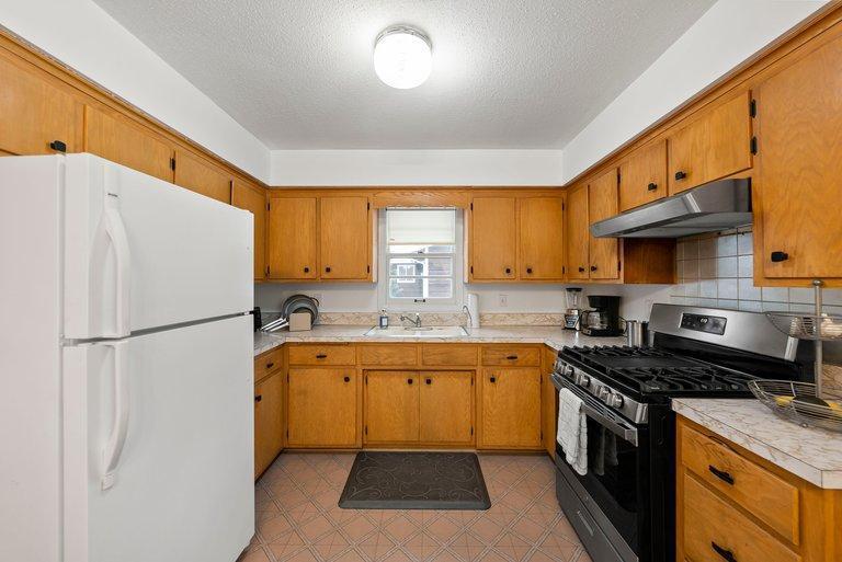 4561 2 1/2 Street Northeast Fridley, MN 55421 - Photo 10 of 42