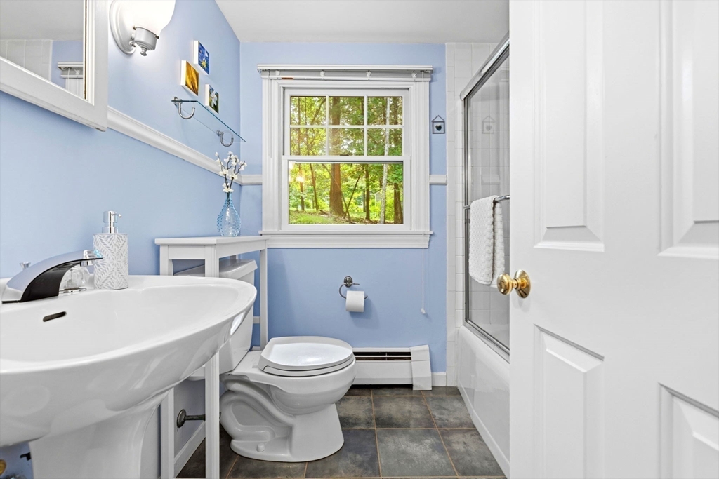 42 Cutler Road Andover, MA 01810 - Photo 23 of 33