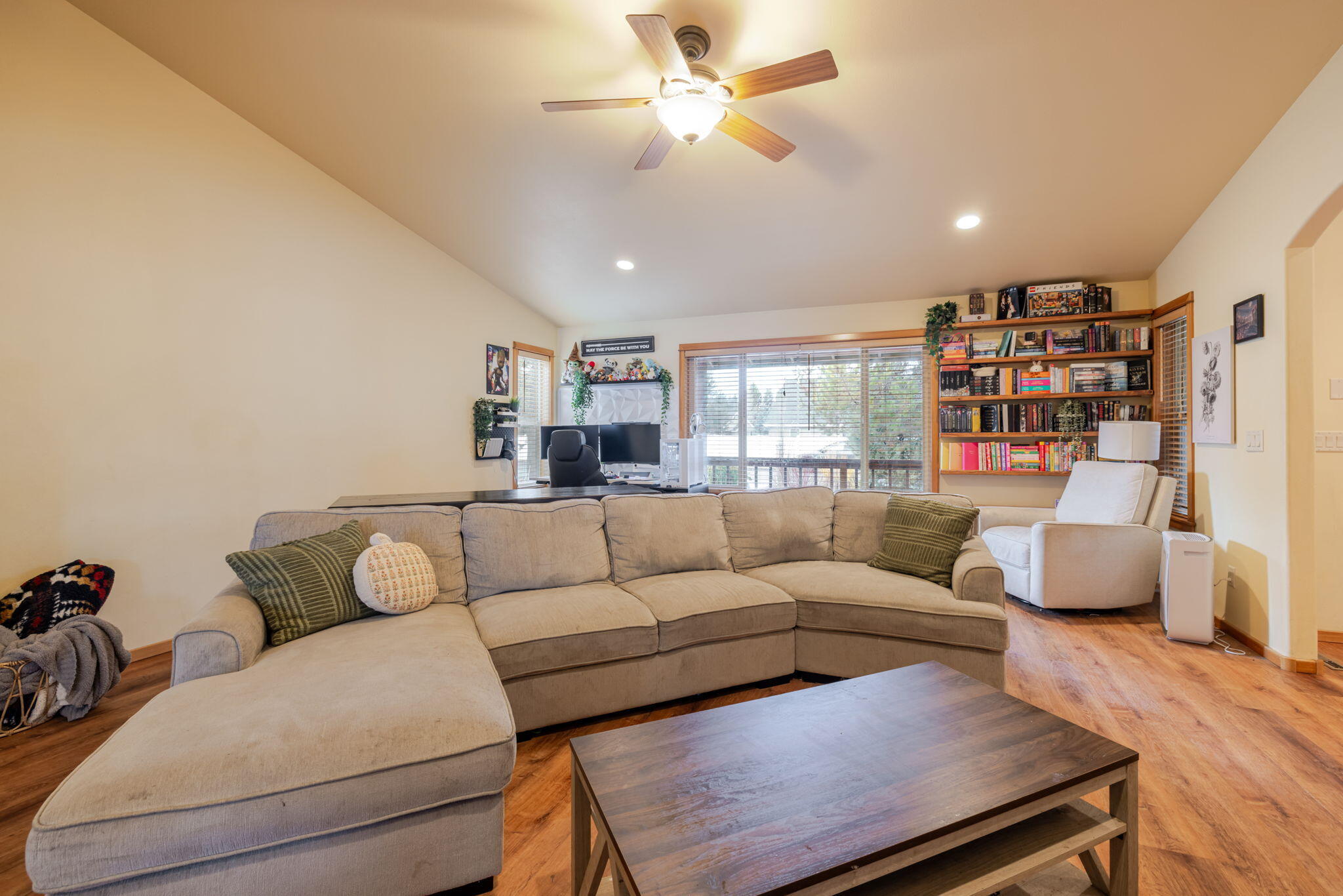 51420 Wheeler Road La Pine, OR 97739 - Photo 5 of 45