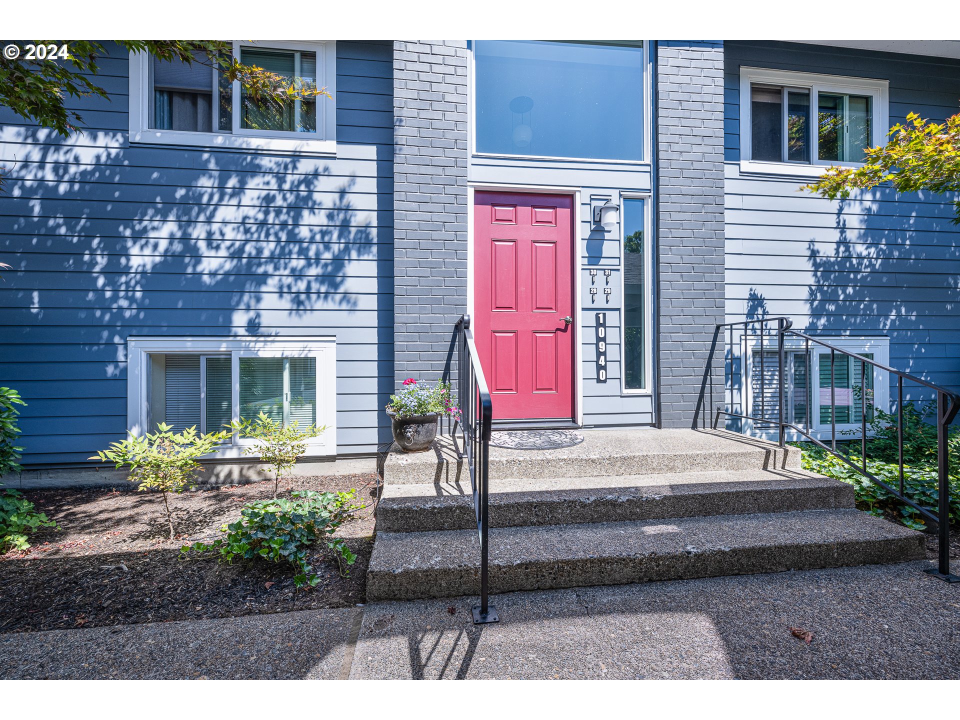 10940 Southwest Meadowbrook Dr Unit 28