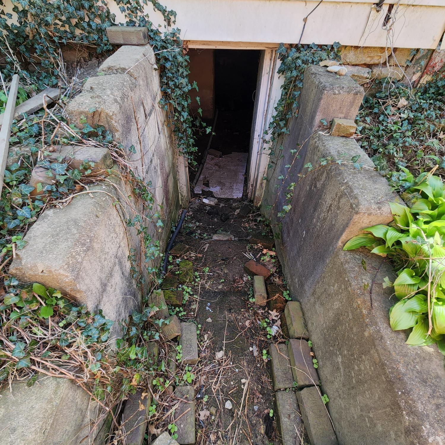 7114 Bridges Road Cincinnati, OH 45230 - Photo 19 of 28 Gallery Image 19