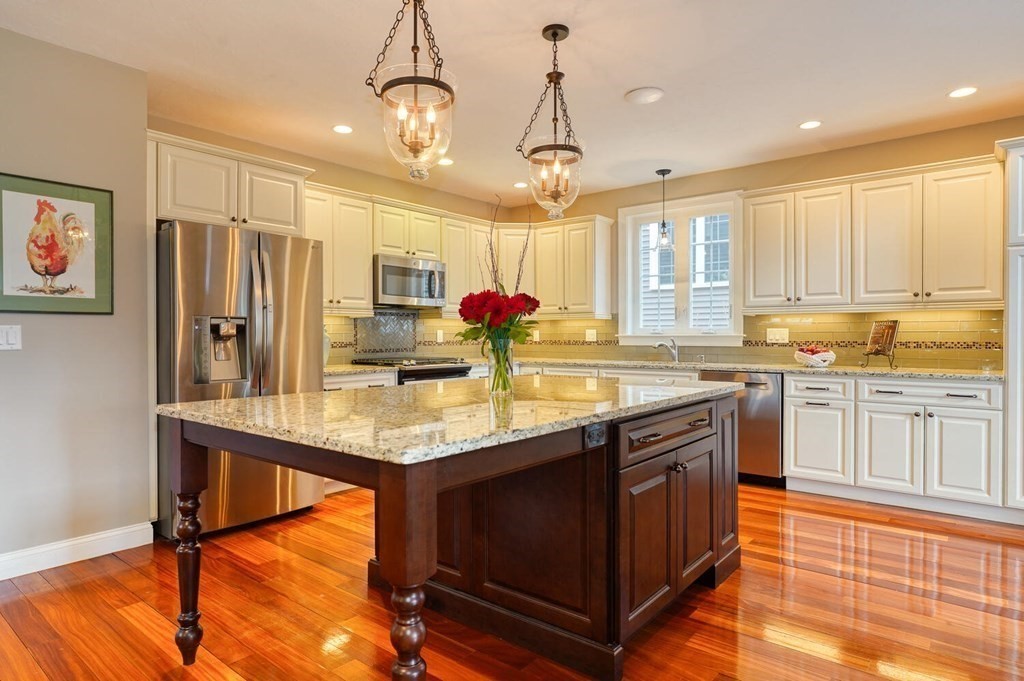 28 Stevens Road, Unit 28 Hudson, MA 01749 - Photo 3 of 41 Gallery Image 3
