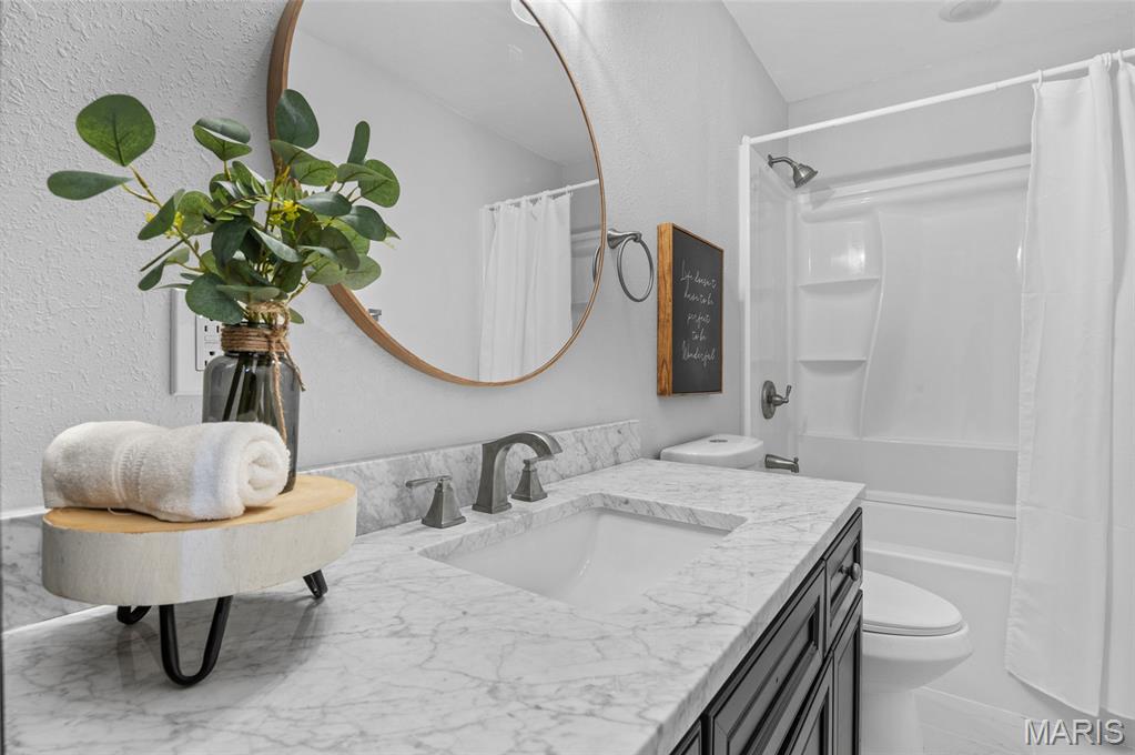 213 McKendree Park Road Lebanon, IL 62254 - Photo 16 of 72 Gallery Image 16