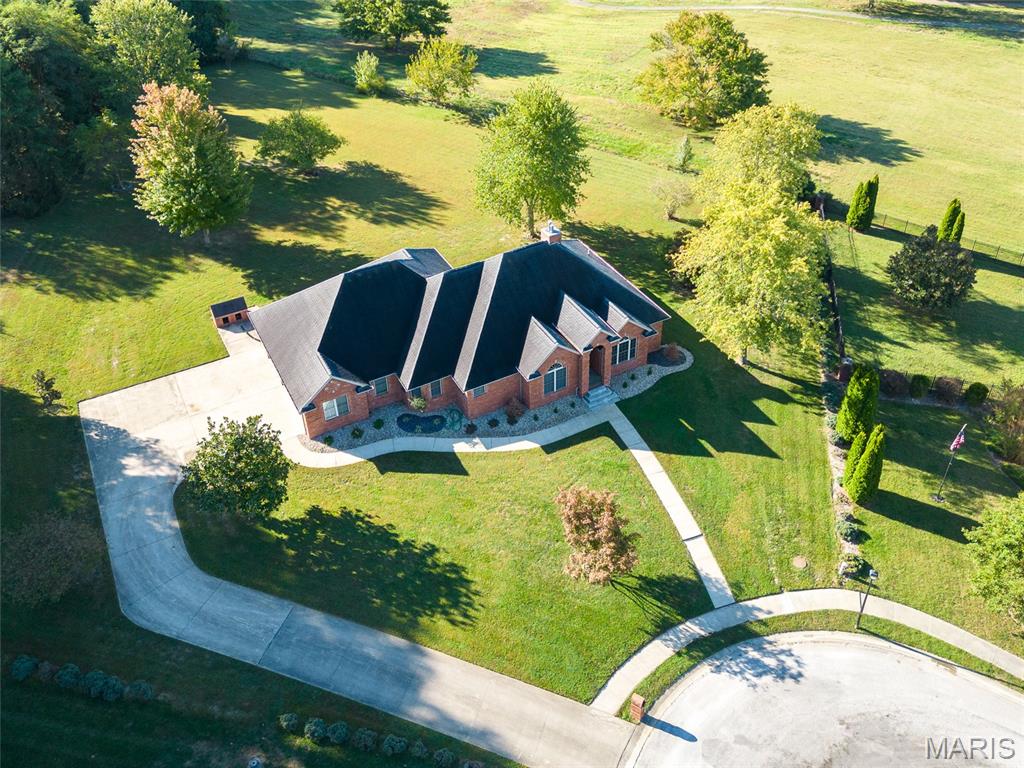 213 McKendree Park Road Lebanon, IL 62254 - Photo 3 of 72 Gallery Image 3
