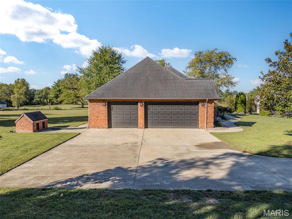 213 McKendree Park Road Lebanon, IL 62254 - Photo 7 of 72 Gallery Image 7
