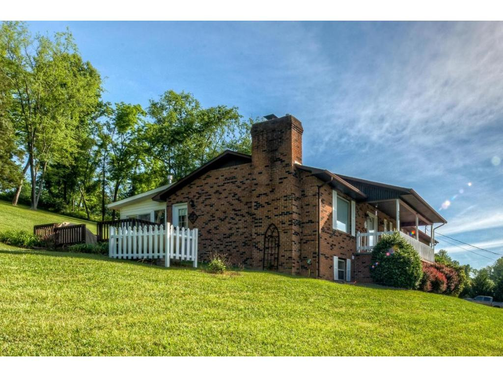 260 Walnut Hill Road Bristol, TN 37620 - Photo 2 of 24 Photo 2