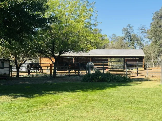 $650,000 | 8596 Silver Bridge Road, Palo Cedro, CA 96073
