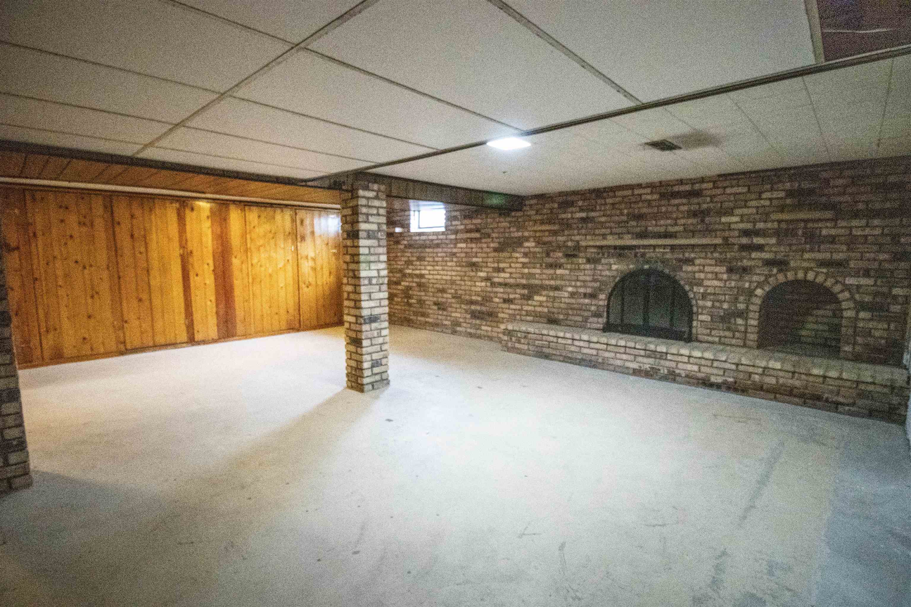 13142 North Center Road Clio, MI 48420 - Photo 32 of 44 50135563-b33b39a1-0e69-44f3-be77-9b973fb1aea4.JPG