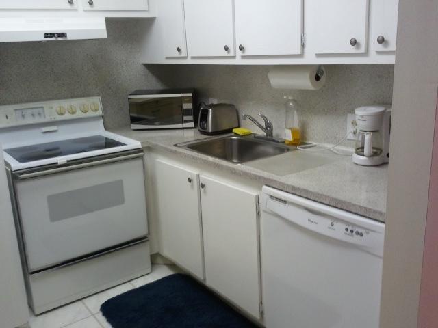 329 Fanshaw H Boca Raton, FL 33434 - Photo 2 of 19 Additional Photo