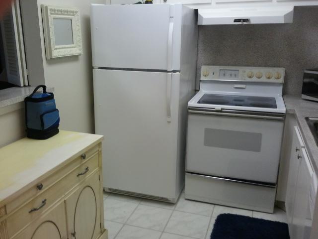 329 Fanshaw H Boca Raton, FL 33434 - Photo 3 of 19 Additional Photo