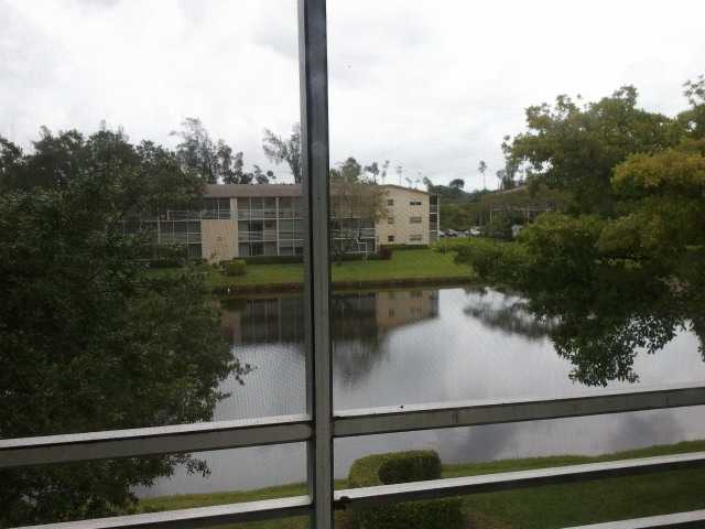 329 Fanshaw H Boca Raton, FL 33434 - Photo 8 of 19 Additional Photo