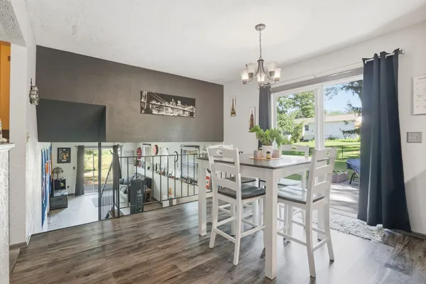 $93,000 | 112 Crestview Drive, Hamilton, IL 62341