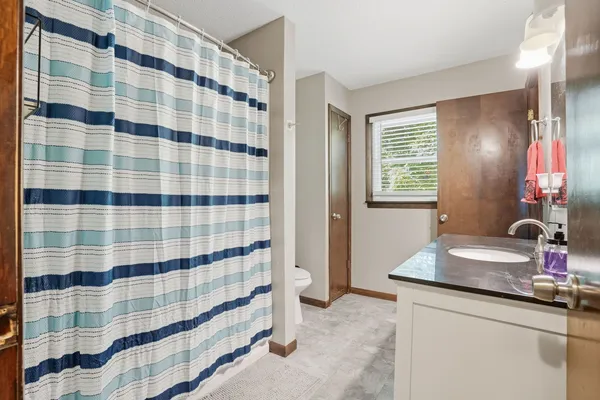 $93,000 | 112 Crestview Drive, Hamilton, IL 62341