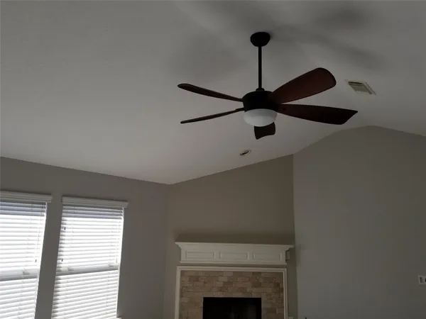 $2,375 | 19818 Sternwood Manor Drive, Spring, TX 77379
