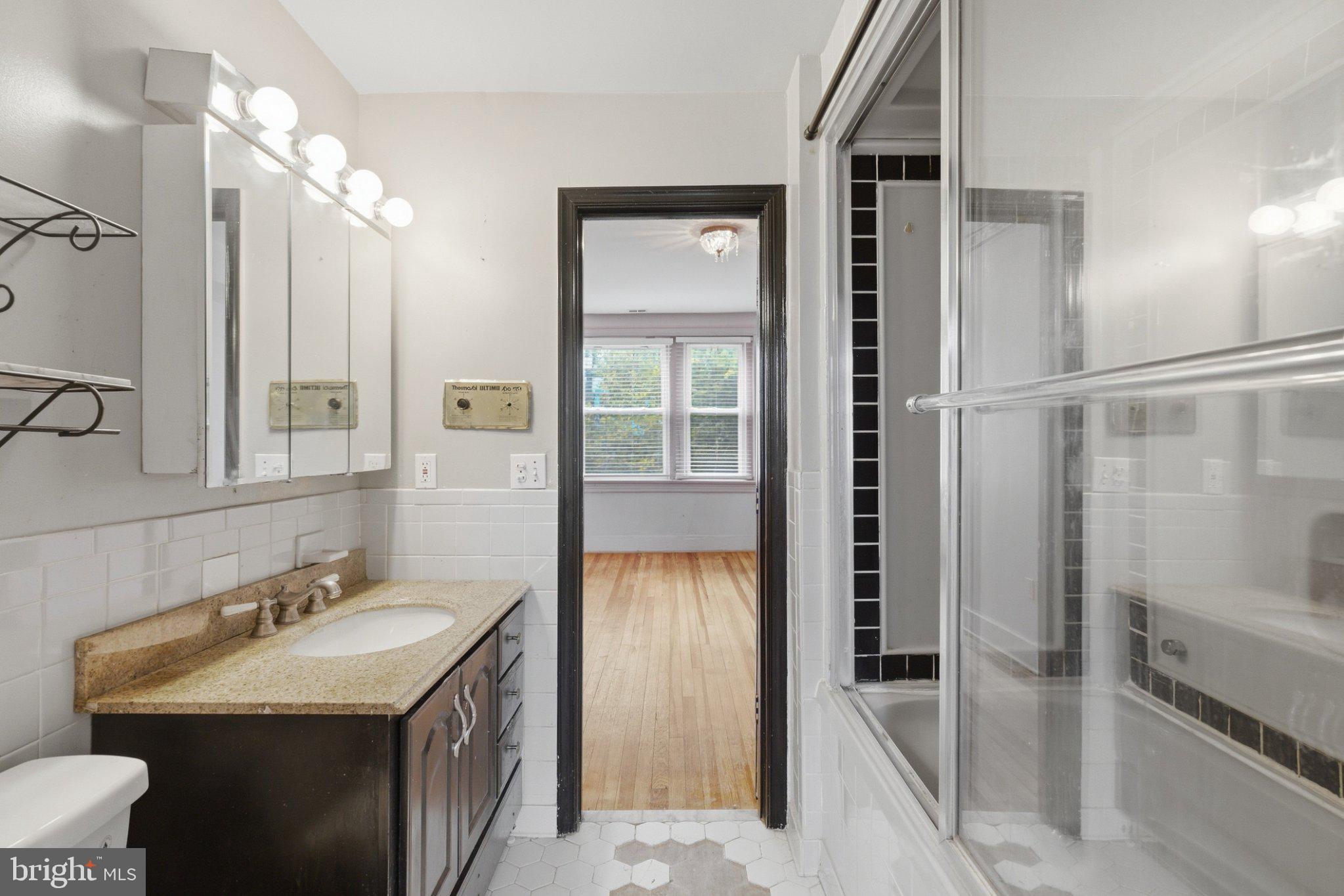 1203 Columbia Road Northwest Washington, DC 20009 - Photo 18 of 44 Gallery Image 18