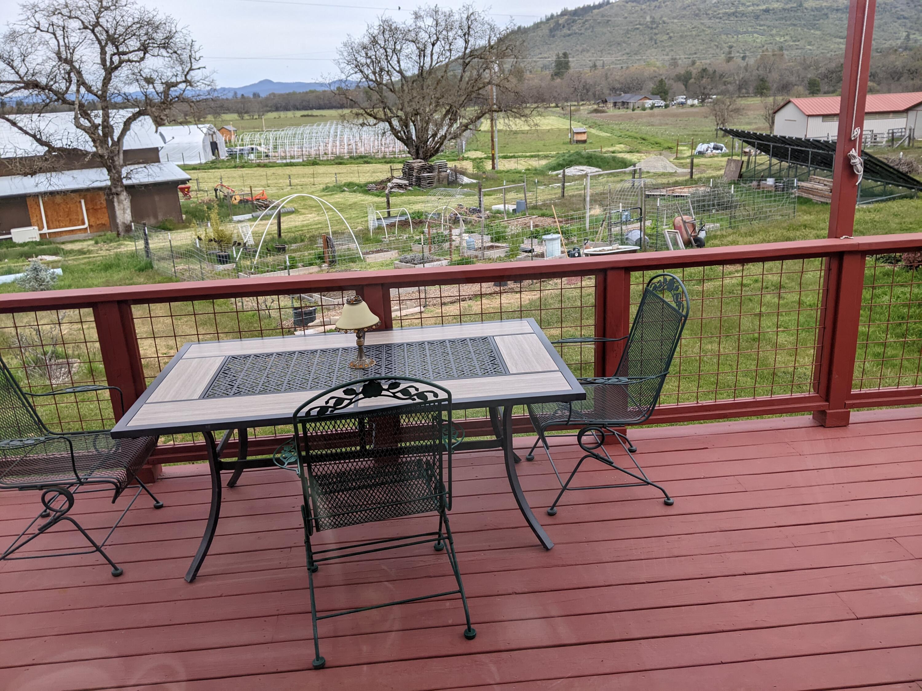 11750 Dixie Road White City, OR 97503 - Photo 39 of 47 PXL_20220417_224831227