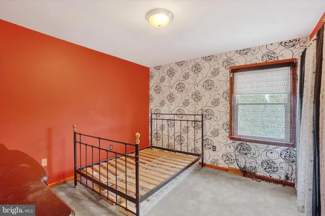 a view of entryway with stairs