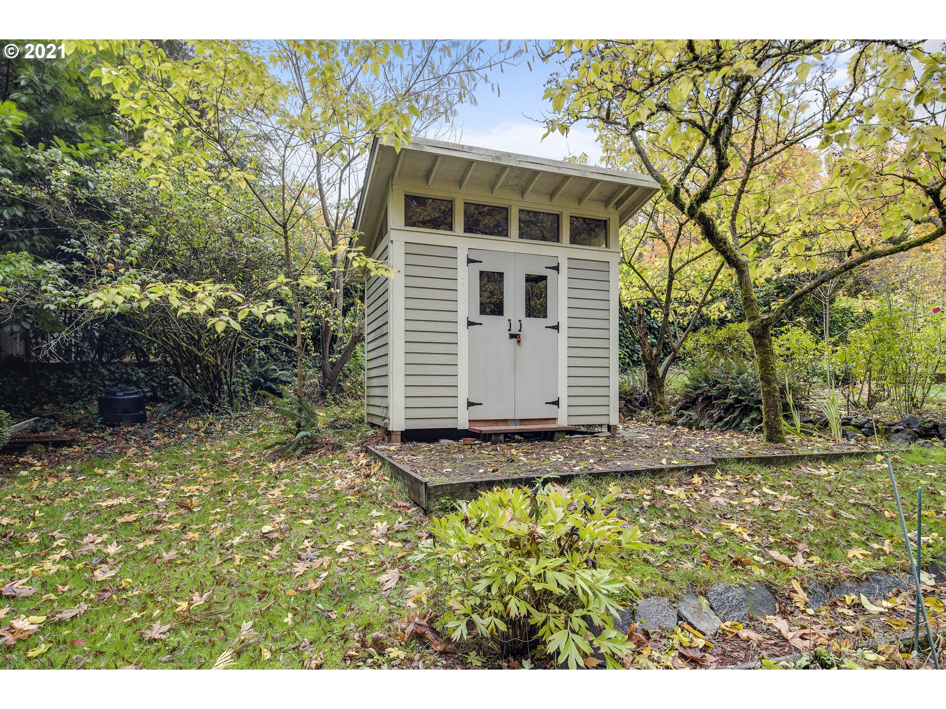 4611 Southwest Maplewood Road Portland, OR 97219 - Photo 28 of 29 Tool Shed