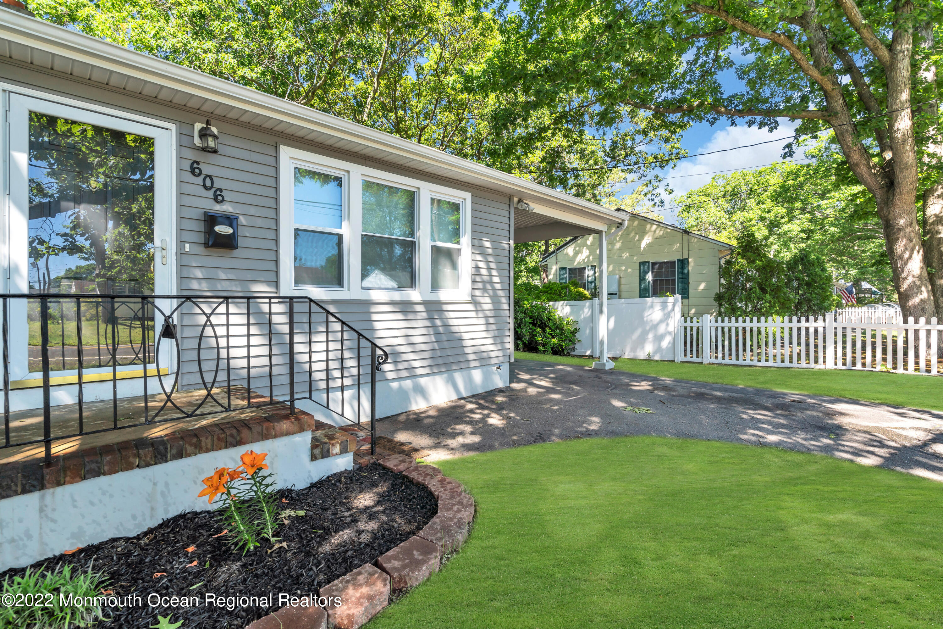 606 Midstreams Road Brick, NJ 08724 - Photo 4 of 26 008_dsc08081-1