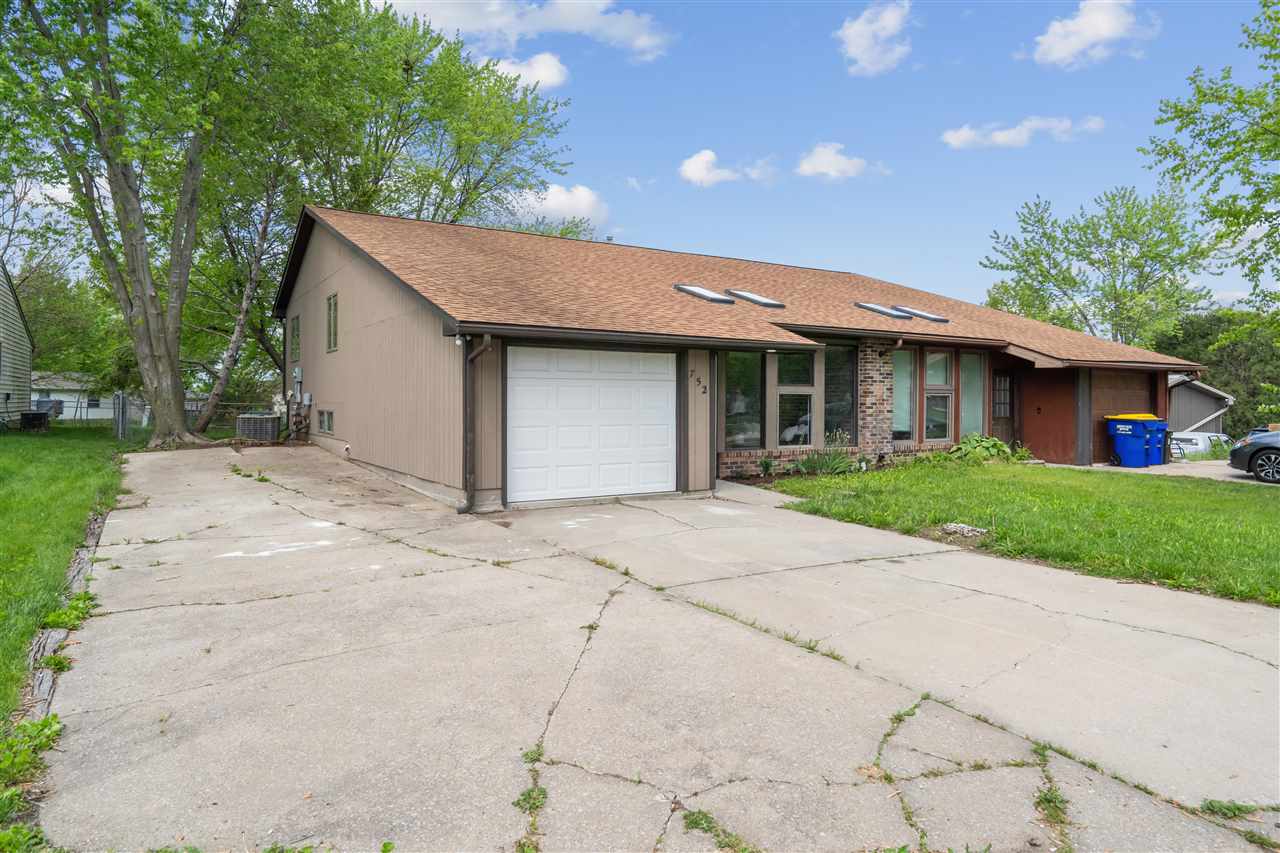752 Prairie Ridge Road North Liberty, IA 52317 - Photo 25 of 29 Gallery Image 25