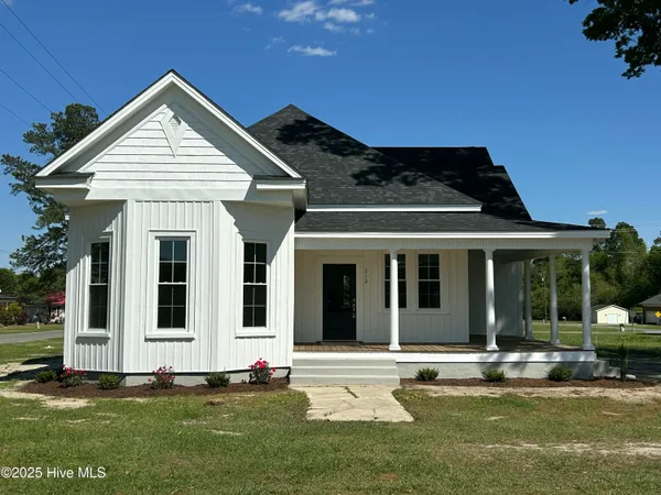 $341,150 | 212 North Hill Street, Faison, NC 28341