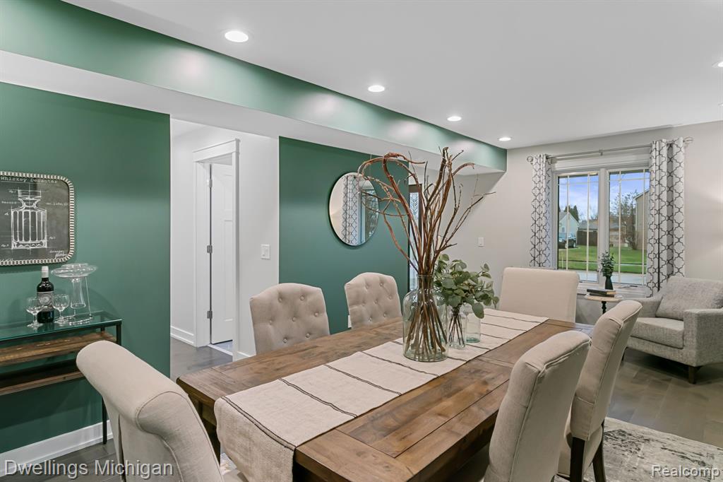 24355 Surfside Road Novi, MI 48374 - Photo 11 of 32