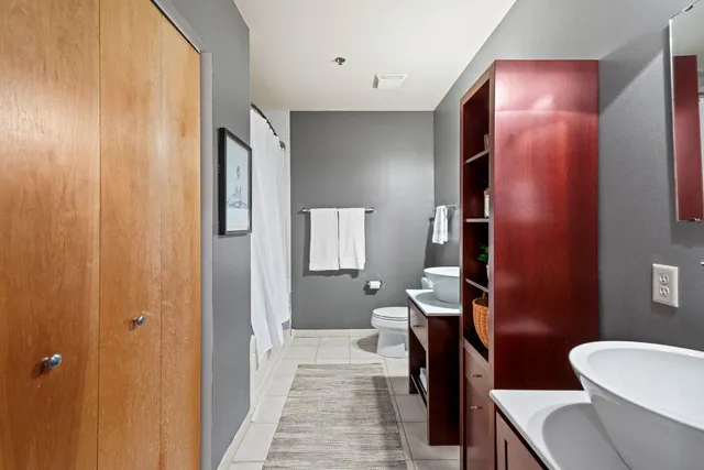 $430,000 | 191 North Broadway, Unit 307, Milwaukee, WI 53202