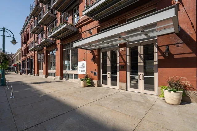 $430,000 | 191 North Broadway, Unit 307, Milwaukee, WI 53202