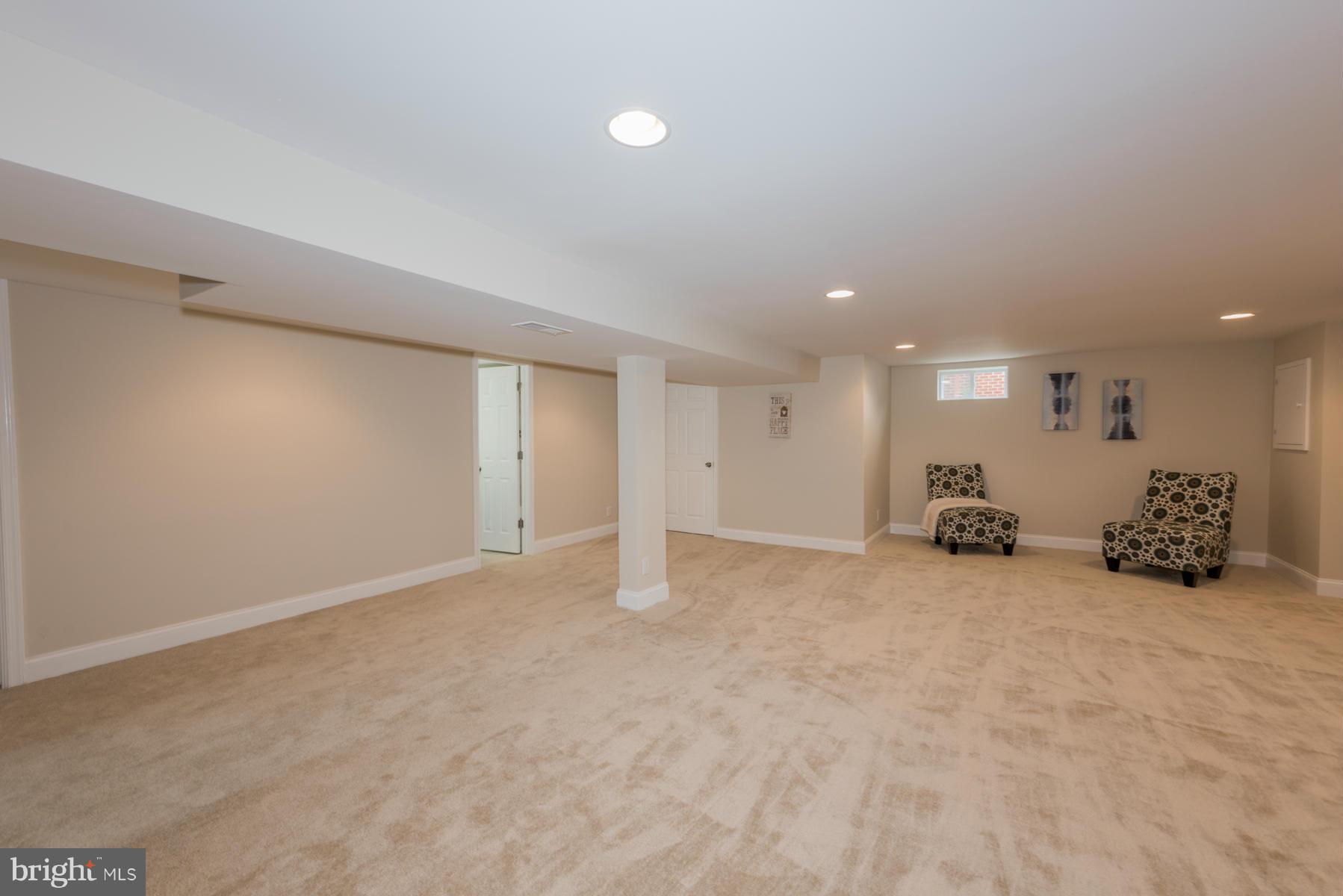 3812 Collier Road Randallstown, MD 21133 - Photo 24 of 27 a view of a room with gym equipment