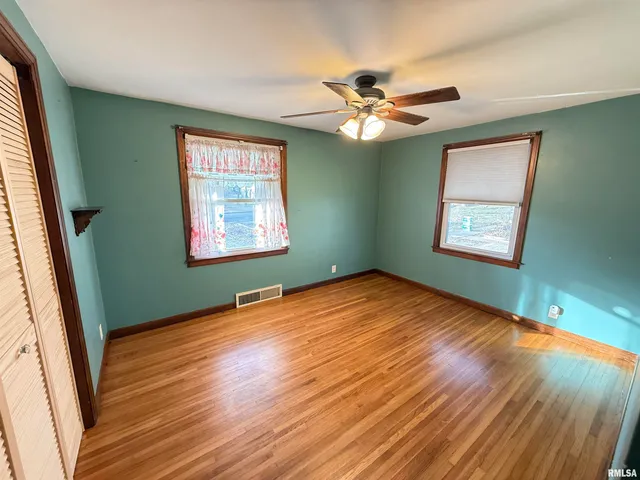 $156,700 | 617 East Eureka Avenue, Eureka, IL 61530