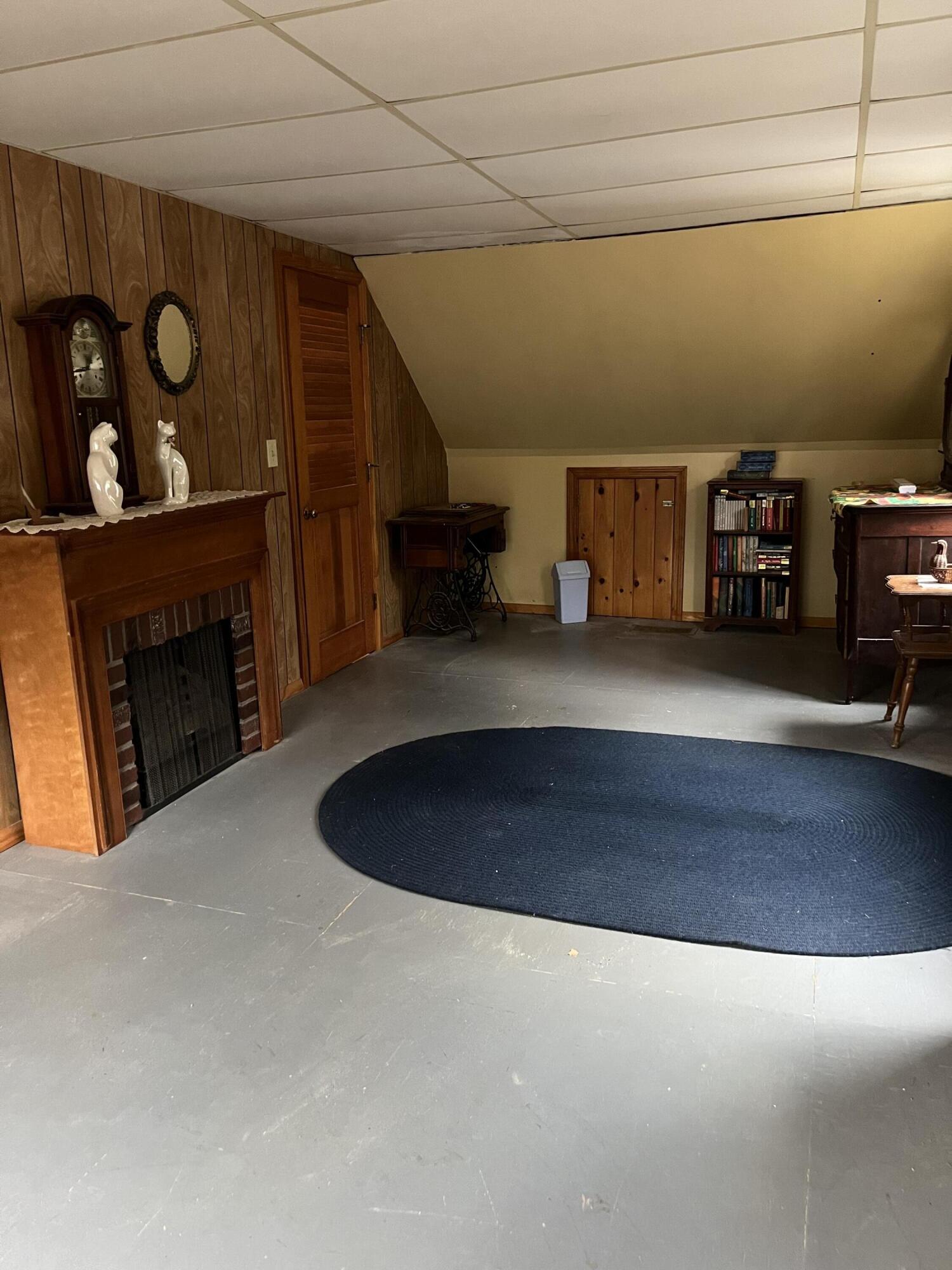 1009 Cape Rosier Road Brooksville, ME 04642 - Photo 23 of 34 1009 Primary 1