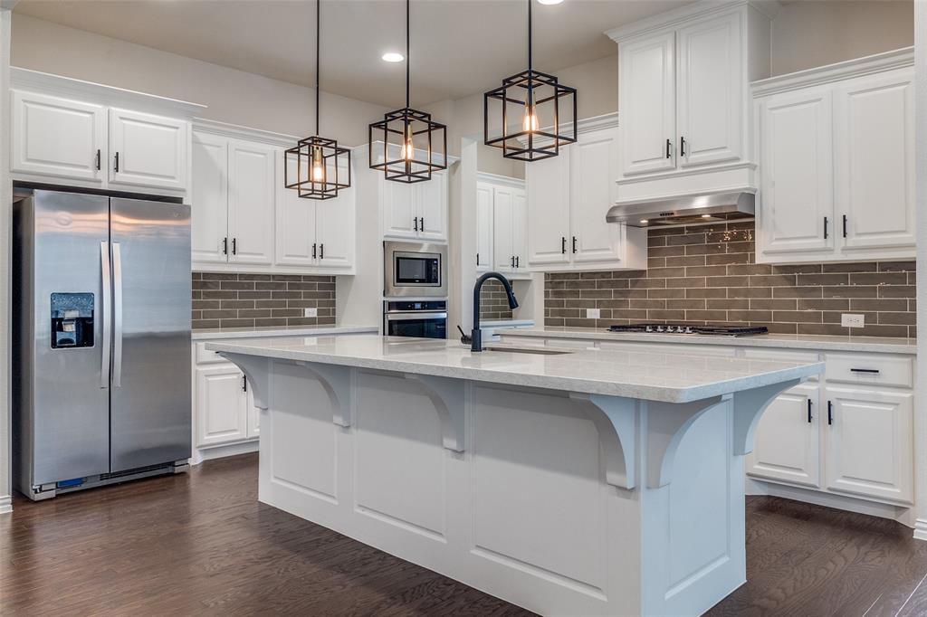 8026 Copper Way Dallas, TX 75252 - Photo 4 of 15