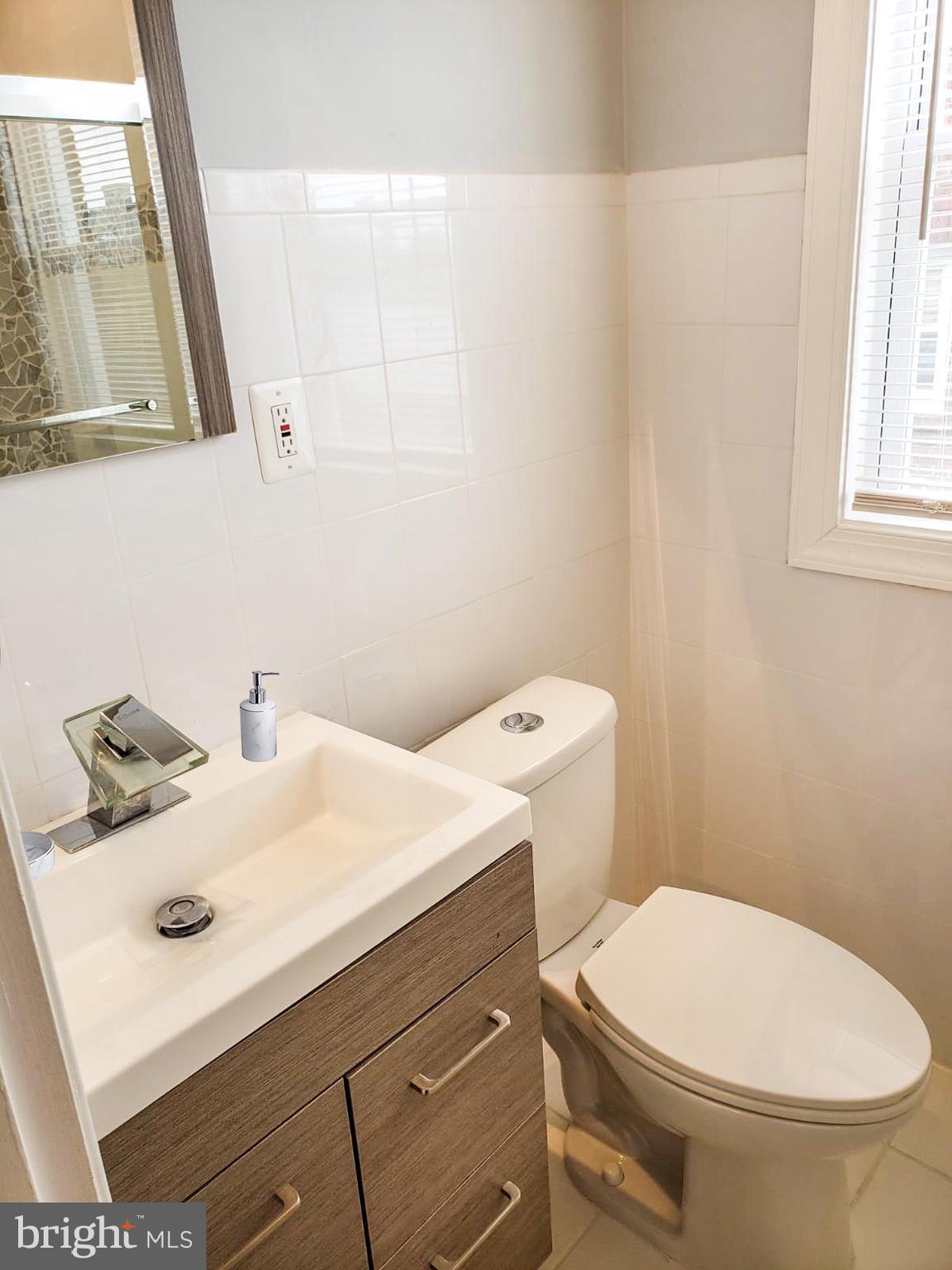 1250 Simms Place Northeast, Unit 4 Washington, DC 20002 - Photo 8 of 27