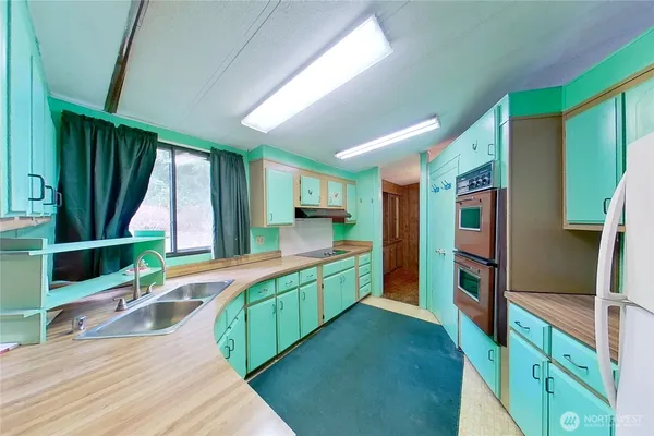 $550,000 | 5024 156th Street Southeast, Bothell, WA 98012