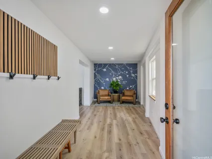 $3,095,000 | 6815 Niumalu Loop, Honolulu, HI 96825