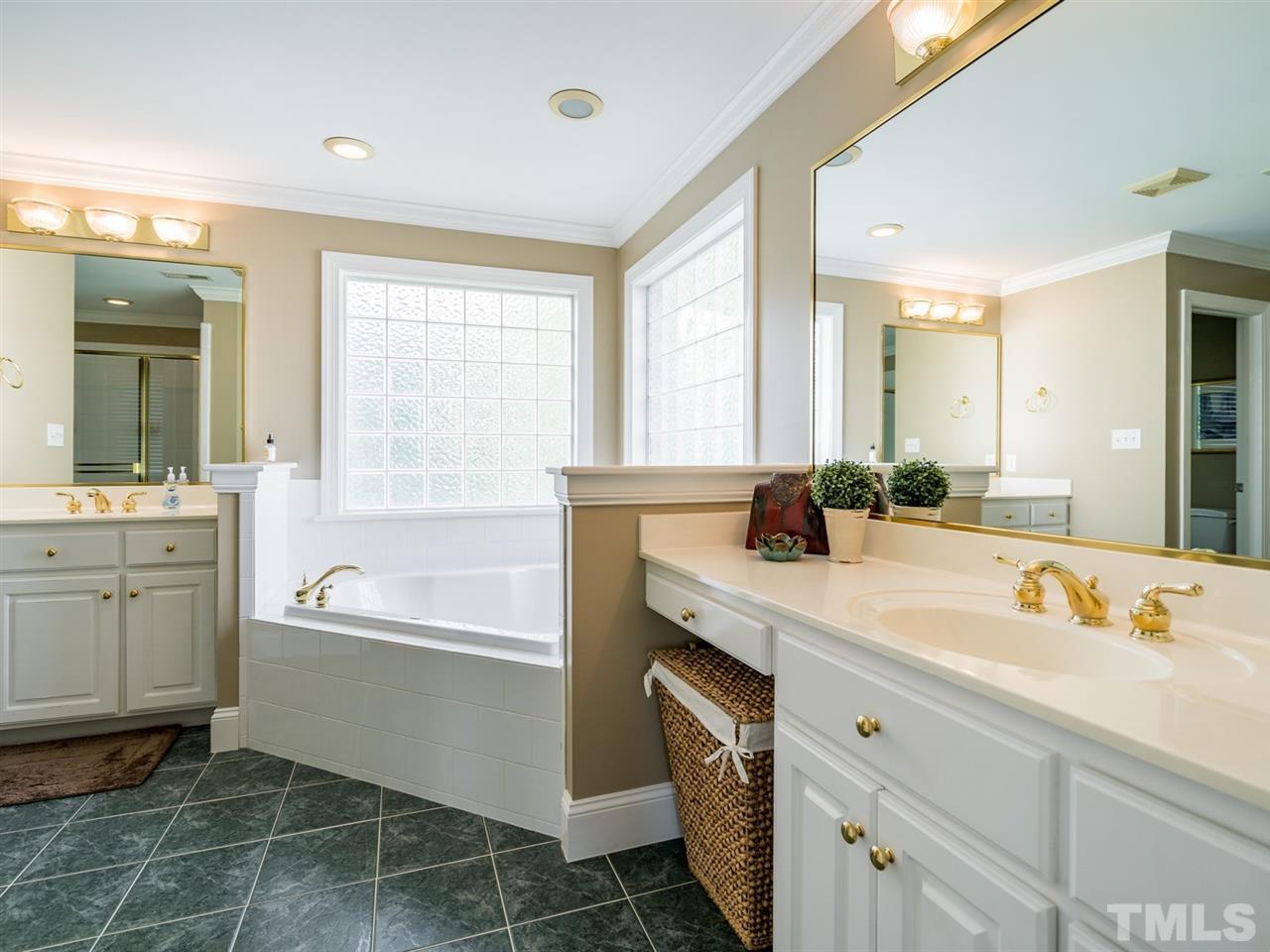 7908 Oneal Road Raleigh, NC 27613 - Photo 12 of 25