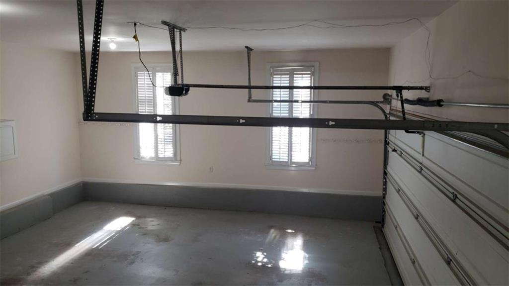 3281 Winthrop Circle Marietta, GA 30067 - Photo 27 of 31 a view of a room with window and stainless steel appliances