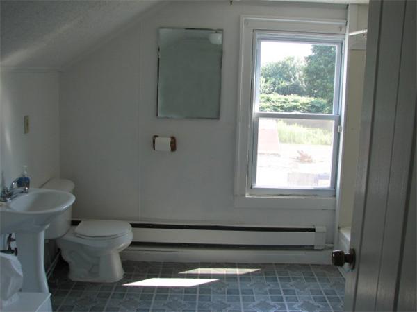 295 Sconticut Neck Road Fairhaven, MA 02719 - Photo 11 of 12 Gallery Image 11