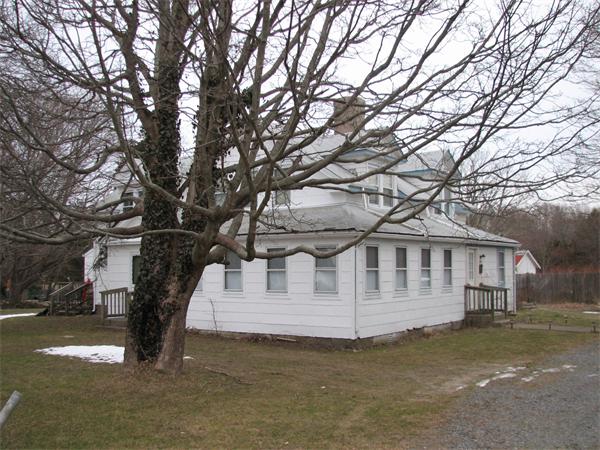 295 Sconticut Neck Road Fairhaven, MA 02719 - Photo 2 of 12 Gallery Image 2