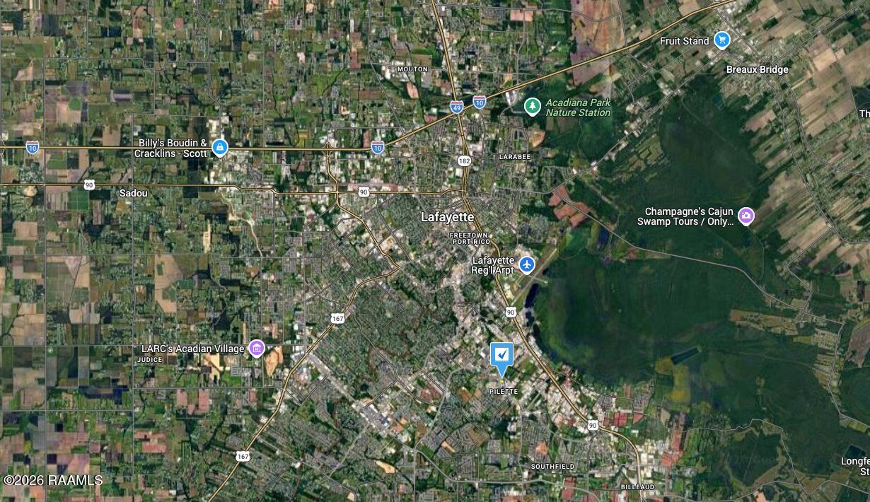 107 Avalon Street Lafayette, LA 70508 - Photo 5 of 8 Screenshot 2026-02-05 at 11.22.21