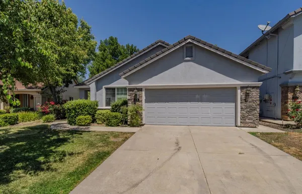 $405,000 | 121 Gold Nugget Drive, Valley Springs, CA 95252