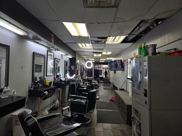 $125,000 | 4121 West Madison Street, Chicago, IL 60624