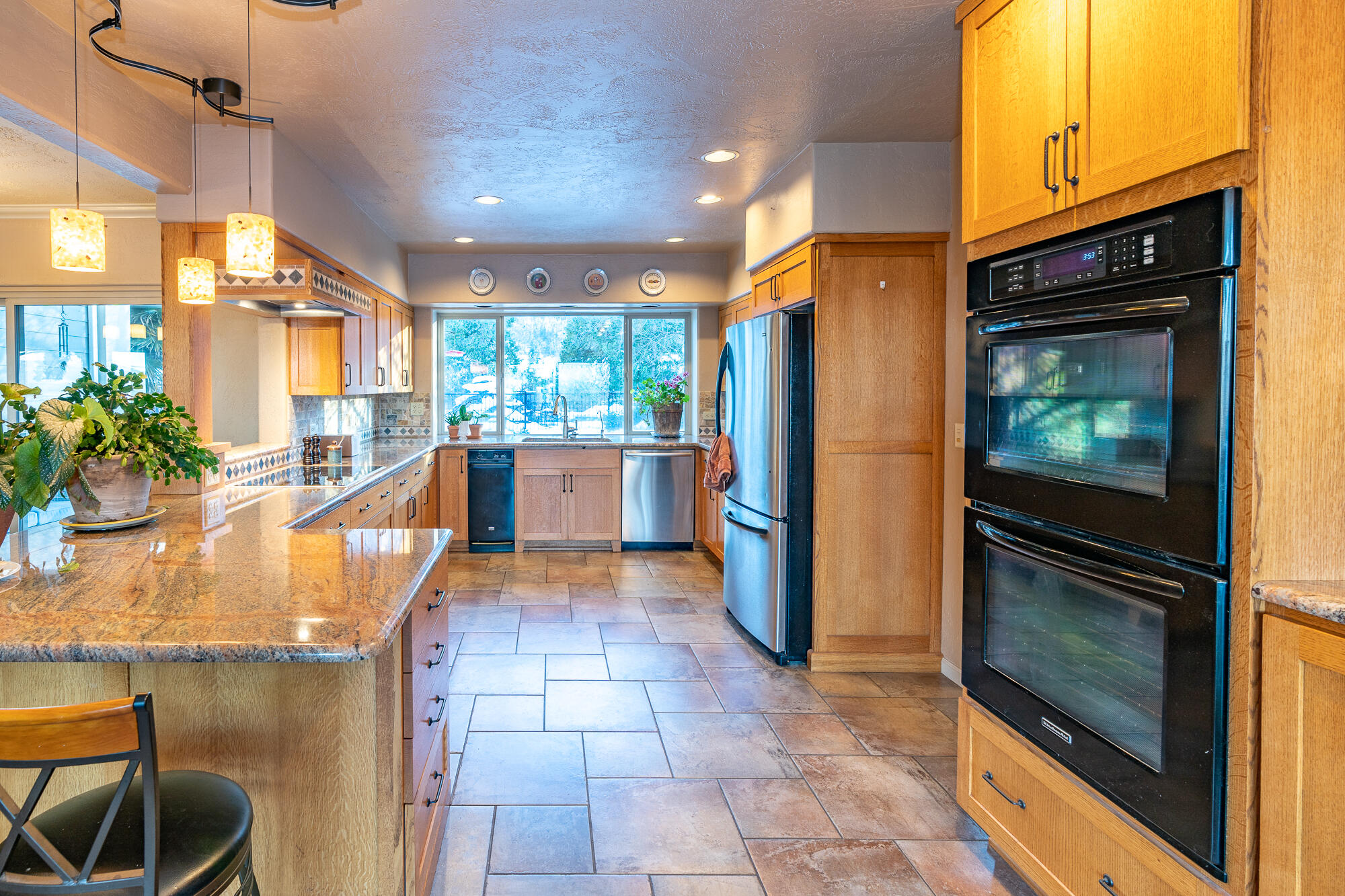 7685 Adams Road Talent, OR 97540 - Photo 14 of 69 7685 Adams (17 of 73)