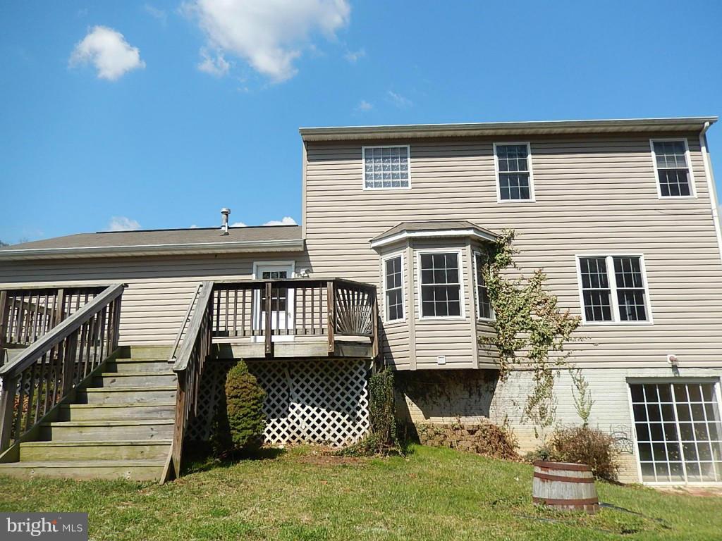 9057 Mullen Road King George, VA 22485 - Photo 5 of 26 Exterior (Rear)