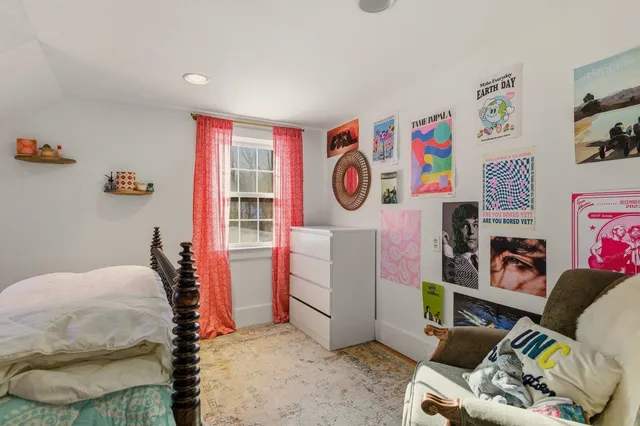 $3,600 | 24 New Road, North Hampton, NH 03862