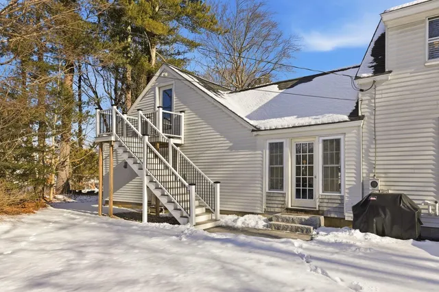 $3,600 | 24 New Road, North Hampton, NH 03862